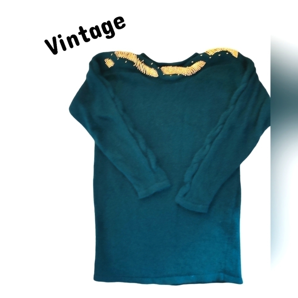 • Vintage Apart 1980s Angora Sweater •